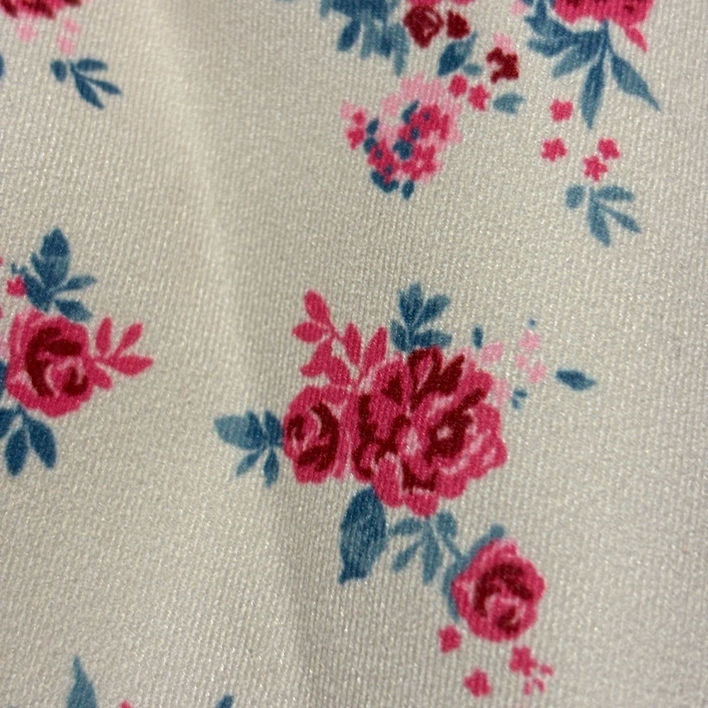 Mia Joy girl’s raincoat.  Floral print with satin lining - Picture 5 of 6